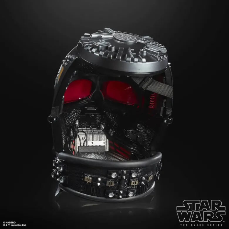 Hasbro Star Wars The Black Series Darth Vader Premium Electronic Helmet