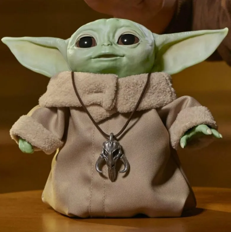 Star Wars: The Child (Baby Yoda) Animatronic Toy